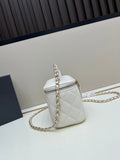 24P White Pearl Handle Box Bag
