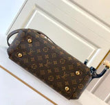 Capucines BB handbag